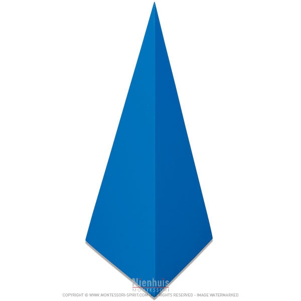 Image of Pyramide-a-base-triangulaire