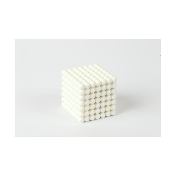 Image of Cube-de-7-en-perles-connectees-nylon-blanc